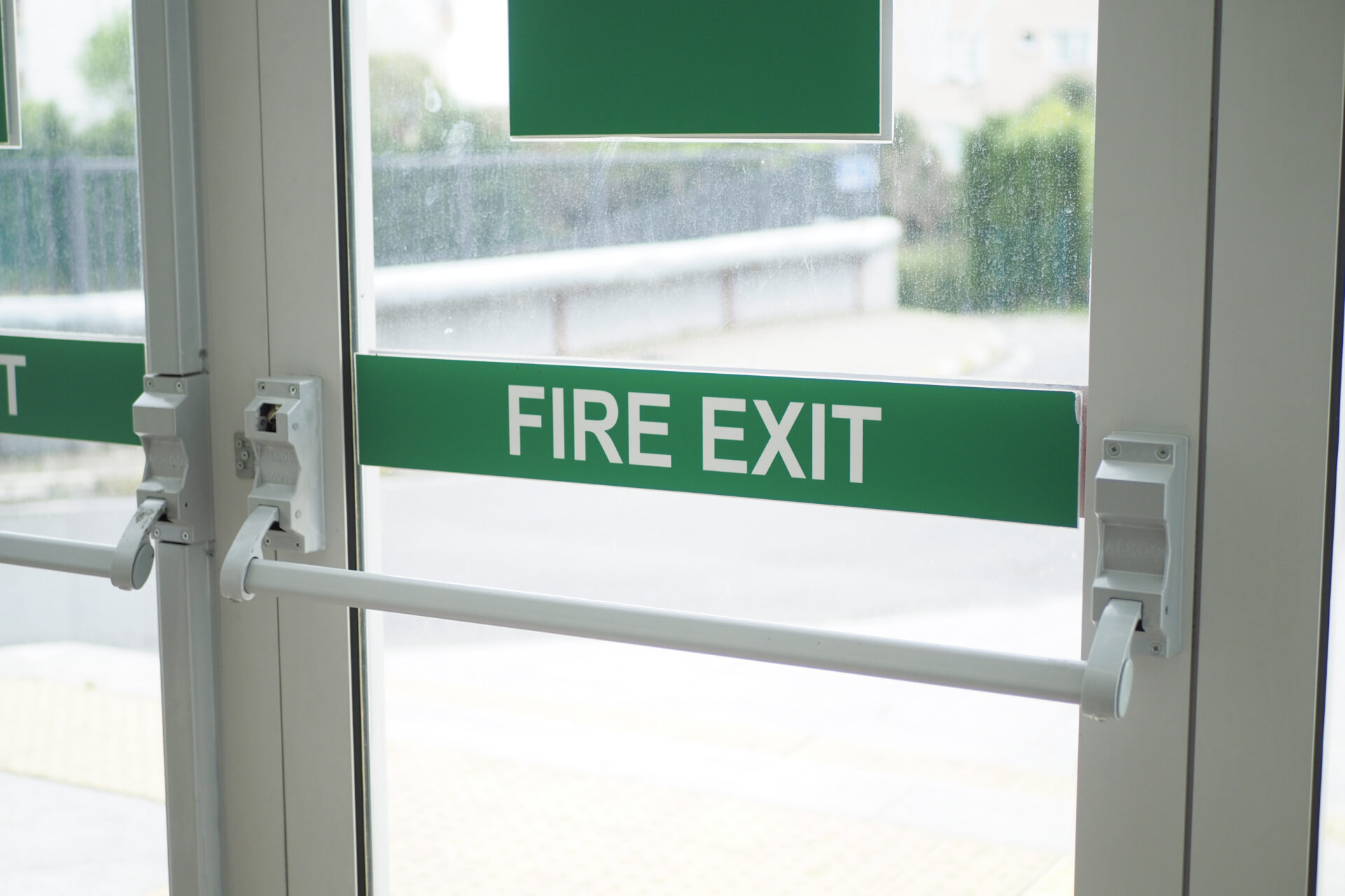Fire exit door